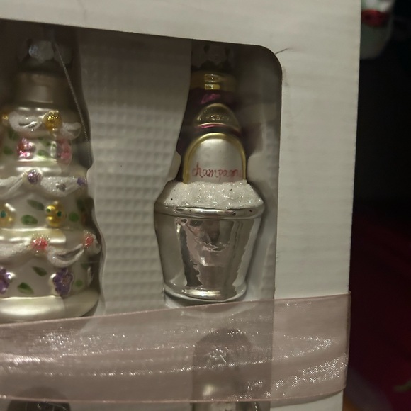 Vintage Wedding Day/ Holiday Ornament Set - Picture 11 of 16